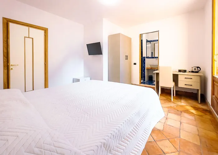 بيت ضيافة Residenza Ester