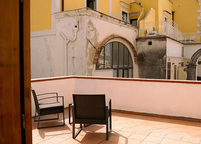 Residenza Ester بيت ضيافة